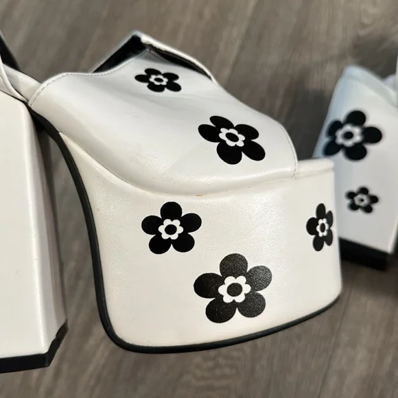 LAMODA Dancing Queen platform heels women’s sz 7 - Picture 7 of 14